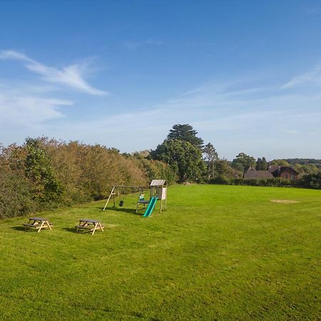 Country Cottage 2Br With Hot Tub And Tennis Court Chiddingly Exterior foto